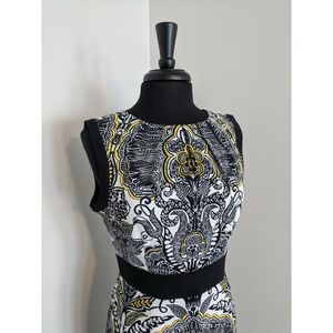 London Times Black/White/Yellow Sleeveless Dress